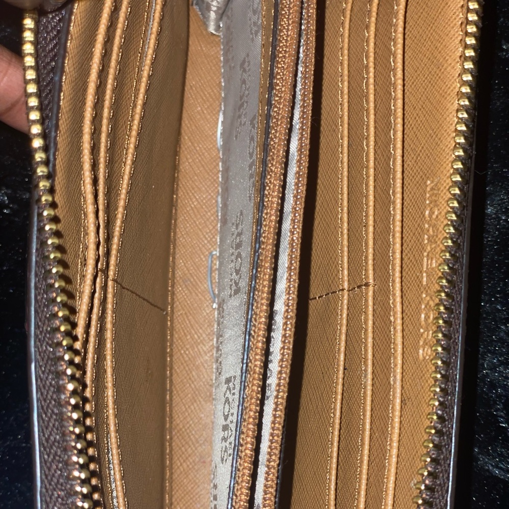 Michael Kors wallet